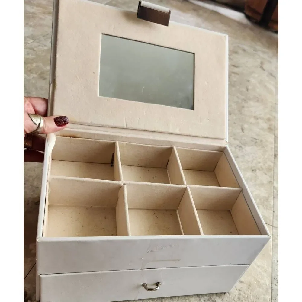N4 Girls jewelry box to decorate 10X6x6 Drawer Mirror and Several Compartments